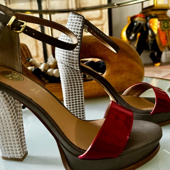 EXE platform heals (5”) - Picture 2 of 5